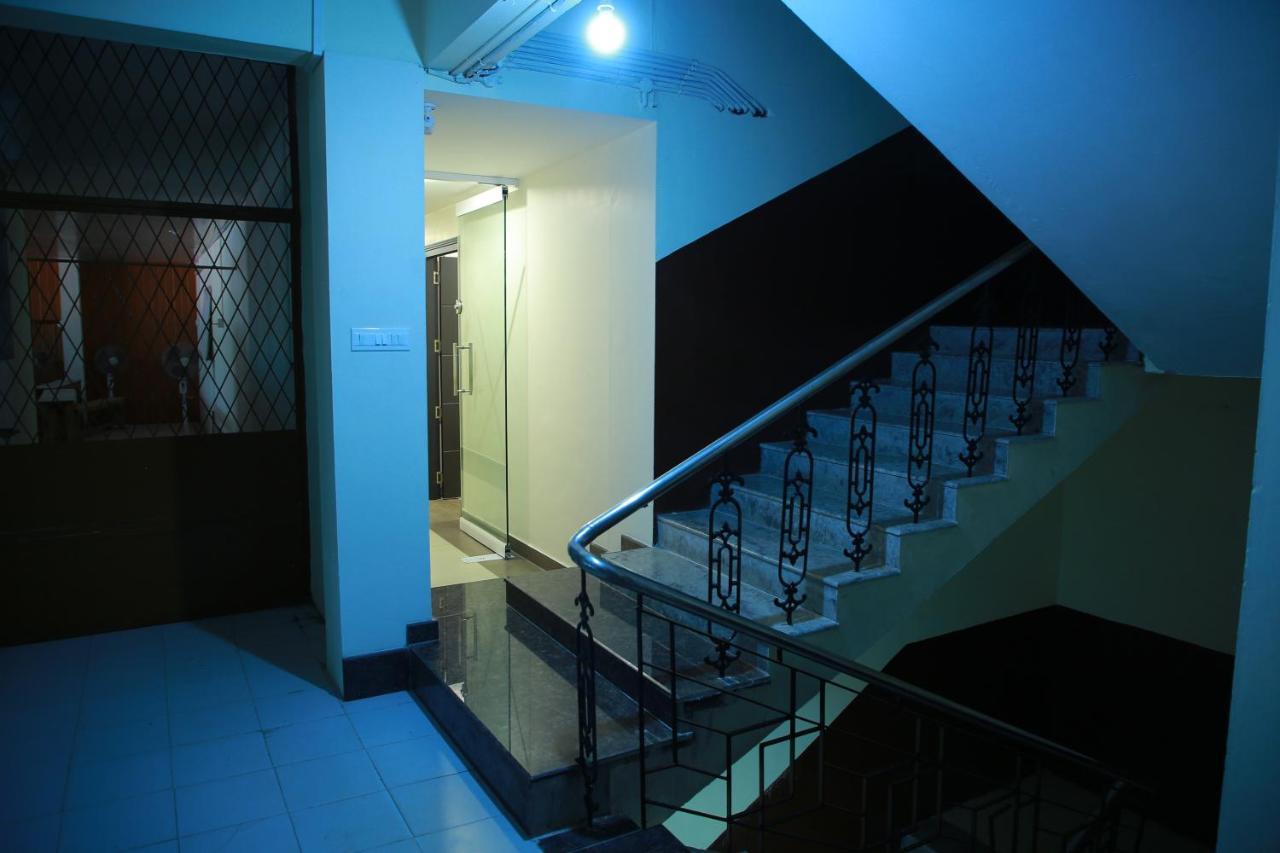 Kalathil Tourist Home Kunnamkulam Экстерьер фото