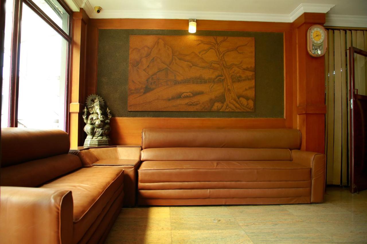 Kalathil Tourist Home Kunnamkulam Экстерьер фото